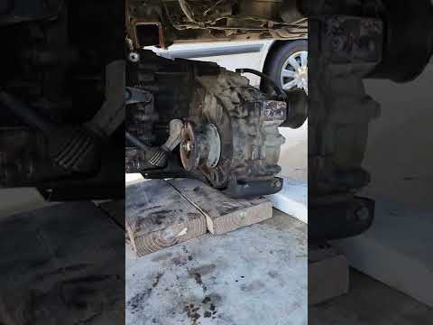 clutch replacement on my 1995 Nissan Hardbody 4x4...BEWARE!!!