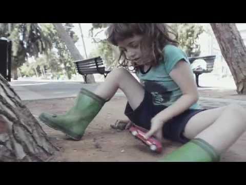 עידו שנצור ואלידע רמון - חואבוס - רוח צעירה   HUEVOS - YOUNG SPIRIT