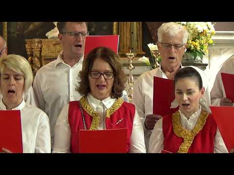 CRKVENO PUČKO PJEVANJE