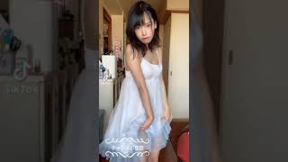 TikTok谷間からキュンです