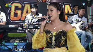 Download lagu Veronika Dantik - Dermaga Biru - Garaga Djandut - Margo Mulyo Audio - Hvs sragen Live Kuyang mp3