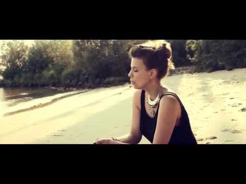 download lagu mp3 mp4 Katharina Vogel, download lagu Katharina Vogel gratis, unduh video klip Katharina Vogel