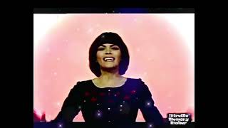 ✨Mireille Mathieu 💞🌷✨En Frappant dans nos Mains✨✨