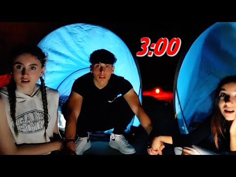 L'ULTIMO CHE SCAPPA ALLE 3 DI NOTTE VINCE !!! - by Charlotte M.