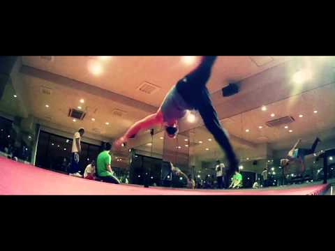 BBOY JUJU MORTAL COMBAT SLOW MOTION 2014