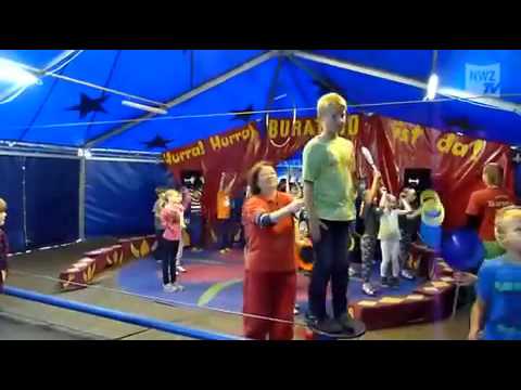 Mitmach-Zirkus an der Grundschule Obenstrohe