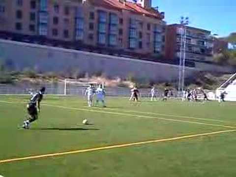 Cabezazo de Nacho Gonzalez del Ciempozuelos