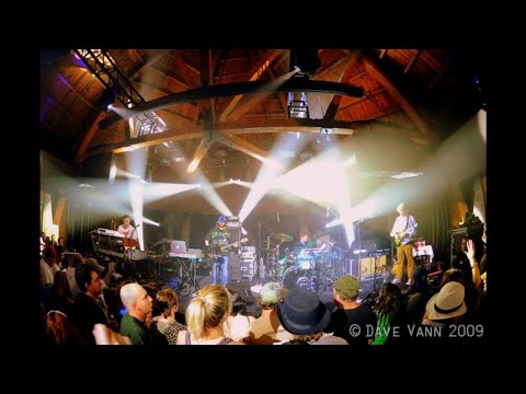 The Disco Biscuits • 04/04/2009 • → I-Man → Spraypaint (end)