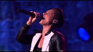 Alicia Keys -  Natural Woman - Tribute to Carole King UHD 4k 3D