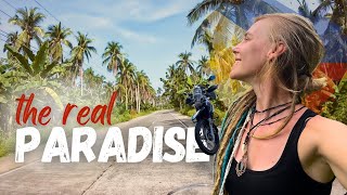 EP 65 - Riding through a Real-Life Postcard of the Philippines!