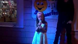 Brooklynn sings  What makes you beautiful by One Direction at Kid Karaoke Barefoot Landing