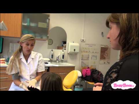 Kdaj začnemo s čiščenjem zobkov