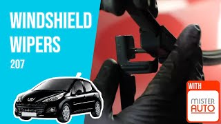 Youtube thumbnail of video "Changer les Essuie-glaces Peugeot 207 🌧"
