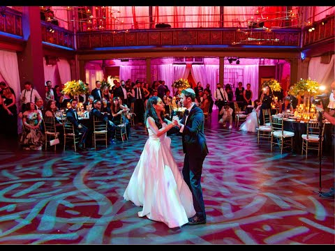 Beautiful Wedding First Dance Performed by Elana and Greg to "I Wanna Be Yours"