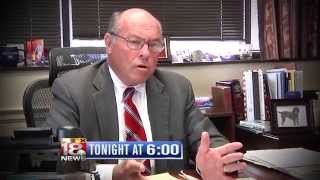 LEX18 Investigates- Texting and Driving