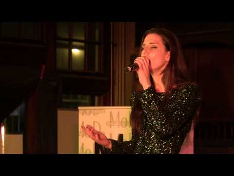 Renée van Wegberg - Ik lach om zwaartekracht