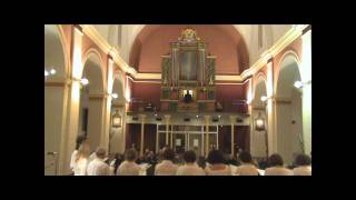 CHOIR AND ORGAN JINGLE BELLS VIVE LE VENT