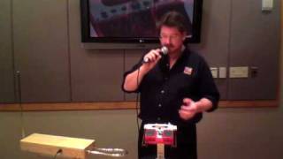 Video thumbnail for BOSS VE-20 Vocal Processor with Theremin — Daniel Fisher by Sweetwater