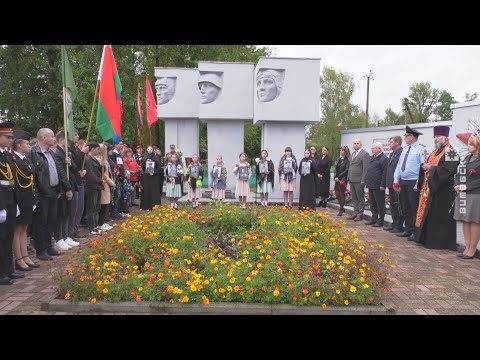 В
Зароново перезахоронили останки воинов, погибших в годы Великой Отечественной
войны