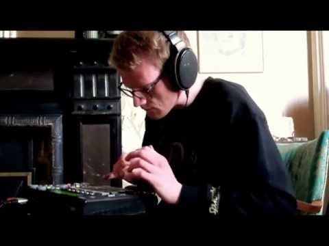 Buddy Peace: 'Roomtone' (MPC Basement Session)