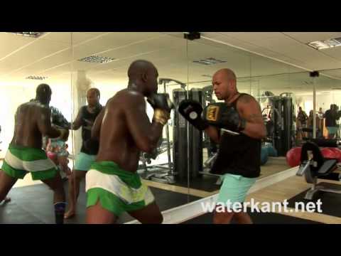 Fighting with the Stars