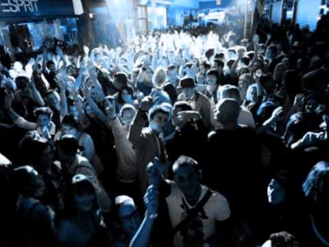 Невидимая жизнь растений bbc. Крипта фэнтези. Фэнтези тайное общество. 9 невидимых. Жизнь в микромире.