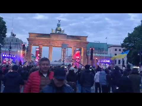 kalusch orchestra at global #ukraine telethon (Berlin) 2022.05.29