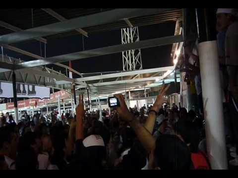 "PREVIA ANTIMADRES" Barra: Garra Blanca &bull; Club: Colo-Colo