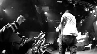 Jadakiss &amp; Sheek Louch - Mighty D-Block (2 Guns Up)