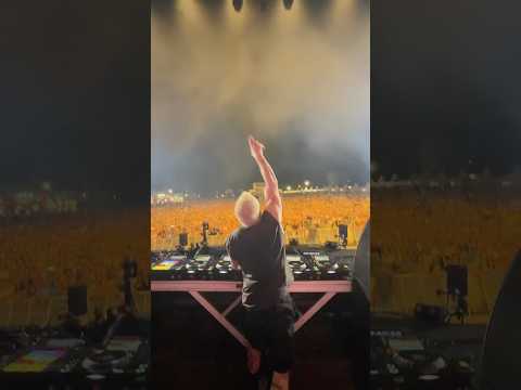 Woah Paris 🤯🤯 is this real!?