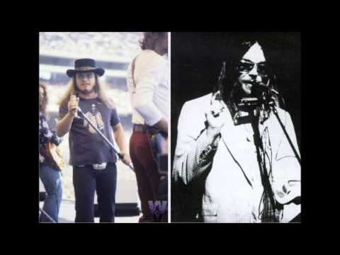 Neil Young pays tribute to Lynyrd Skynyrd's Ronnie Van Zant: Alabama / Sweet Home Alabama - 11-12-77