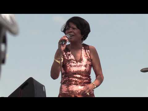 Carolyn Crawford  "My Smile Is Just A Frown Turned Upside Down"   Motown On The River 2019
