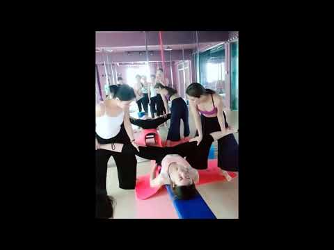 Dancer flexibility training_ you can scream, you can cry but you can't give up!