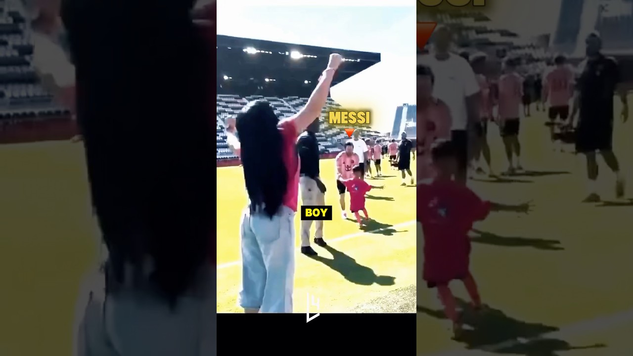 Mom’s reaction after Messi hugged her son 🥹❤️