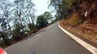 preview picture of video 'KTM Duke 390 @ Anmond Ghat, Goa, India'