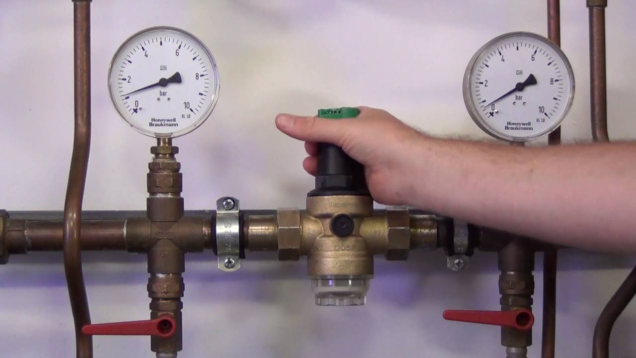 Instilling av utgangstrykk på Honeywell D06F trykkreduksjonsventil