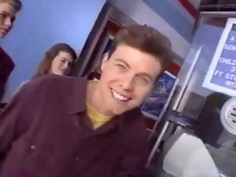 Disney's Aladdin Super Nintendo Trailer