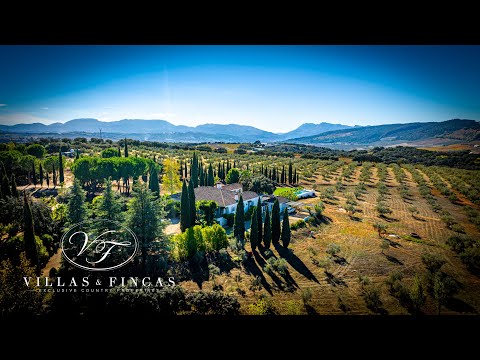 Cortijo with guest house near Ronda, Andalusia, Southern Spain