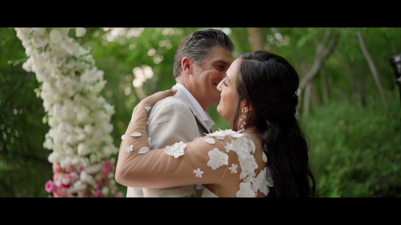 Enchanting Garden Elopement by the Sea in Papagayo • Janet + John