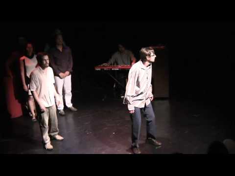 Rozbouřená kalná řeka (17.6.2011)