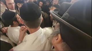 המקובל הגאון רבי דוב קוק שליט"א מטבריה הגיע הערב לתפילה ברחבת הכותל המערבי