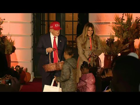 Trump hands out candy at White House Halloween party | AFP