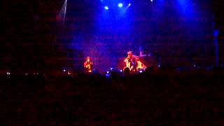 TUMBA LÍRICA PORTA, LA TRASTIENDA