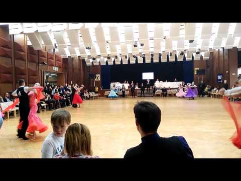 014_Pezinok_09042016_finále STT Junior IID - viedenský valčík