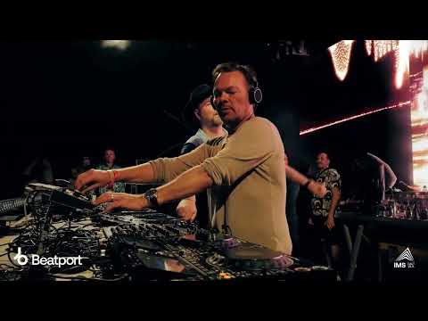 Pete Tong plays Ayala & Abrão at the IMS 2023 - Dalt Vila