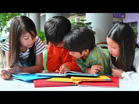 Benefits of multi age grouping in a Montessori Curriculum