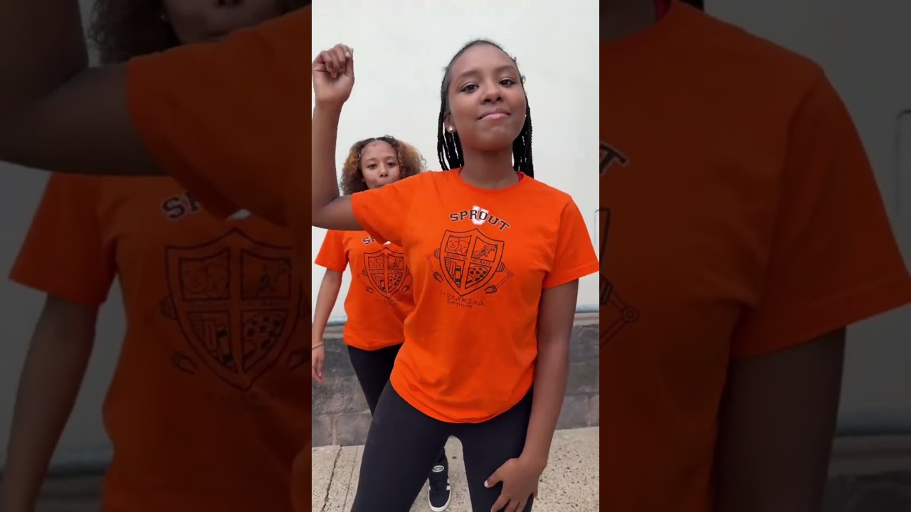 Wham in a circle ⭕️ #dance #dancechallenge #tiktok #trio #shortvideo #shorts #short