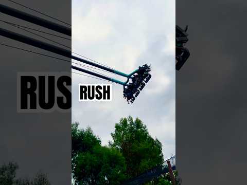 Would you brave Rush Swing Ride at Thorpe Park Theme Park ✨🤪 #shorts #thorpepark #themepark #ride