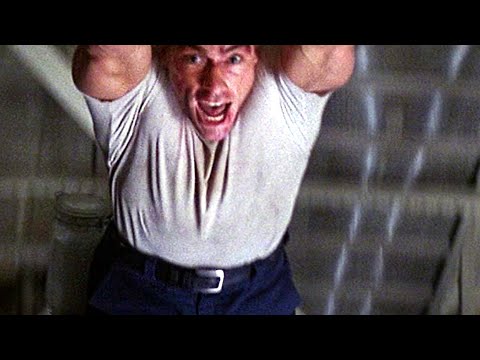 Jean-Claude Van Damme seilt sich ab | Sudden Death | German Deutsch Clip
