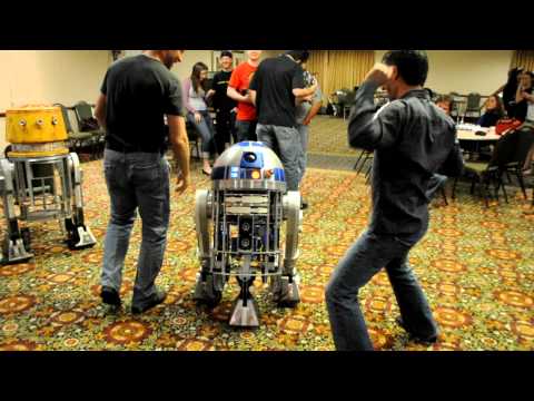 Dancing with the DroidCon Droids.